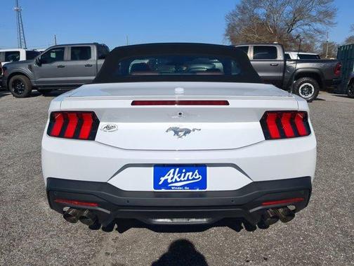 2025 Ford Mustang EcoBoost Premium