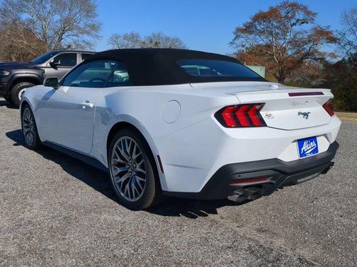 2025 Ford Mustang EcoBoost Premium