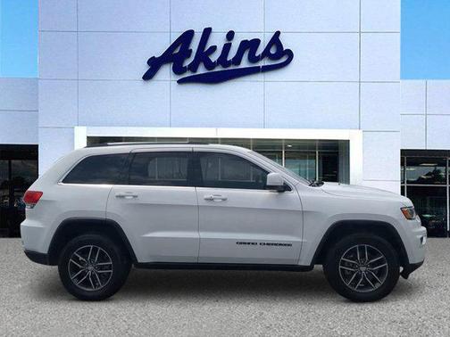 2018 Jeep Grand Cherokee Laredo E