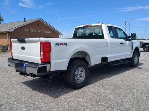 2025 Ford F-250 XL