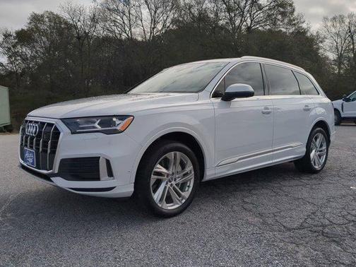 2020 Audi Q7 45 Premium Plus