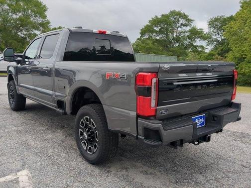 2025 Ford F-350 Platinum