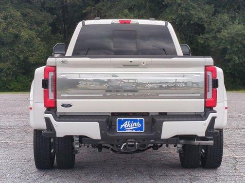 2025 Ford F-450 Platinum
