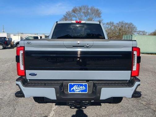 2026 Ford F-350 Platinum