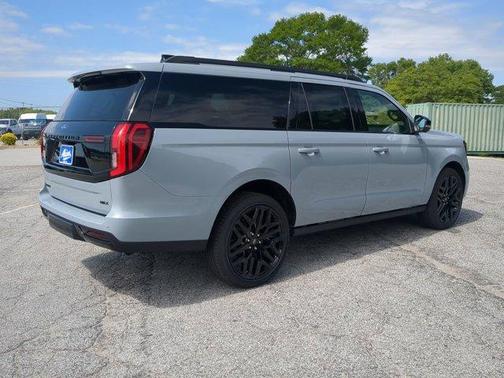 Glacier Gray Metallic 2026 Ford Expedition Max Platinum