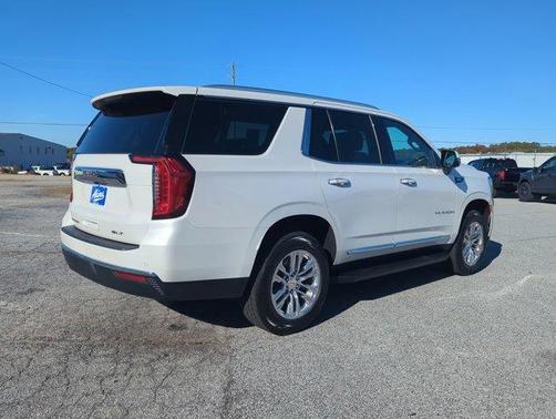 2021 GMC Yukon SLT