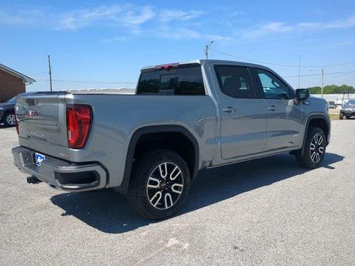 Sterling 2023 GMC Sierra 1500 AT4