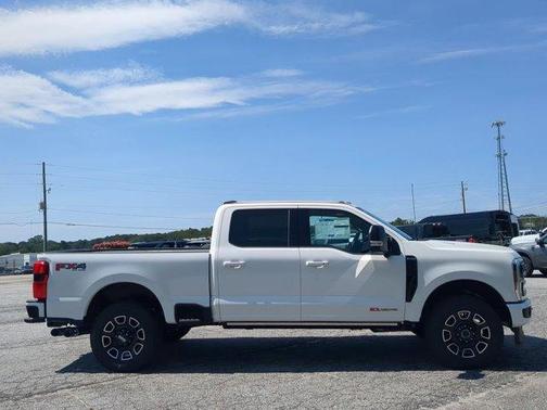 2026 Ford F-250 Platinum