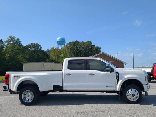 2024 Ford F-450 Platinum