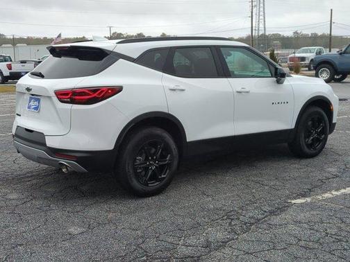 2025 Chevrolet Blazer LT