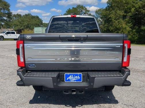 2026 Ford F-350 Platinum