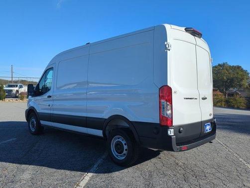 2026 Ford Transit-250 XL