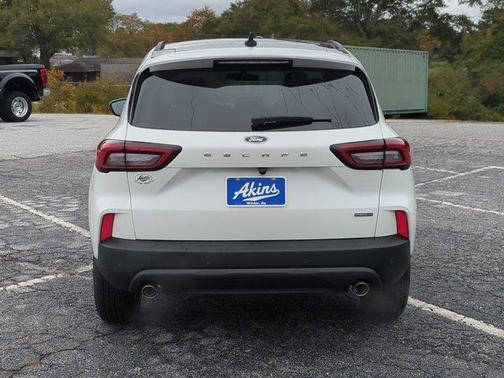 2026 Ford Escape ST-Line Select