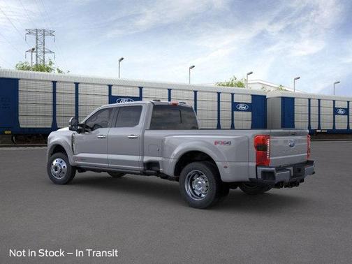 2025 Ford F-450 Lariat