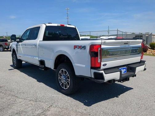 Star White 2026 Ford F-350 Platinum