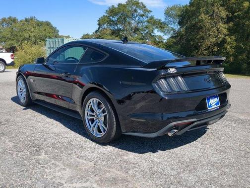 2021 Ford Mustang EcoBoost Premium