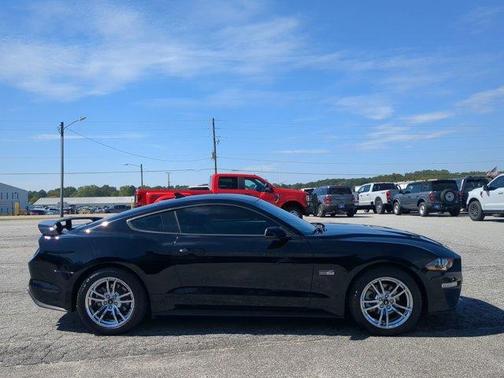 2021 Ford Mustang EcoBoost Premium