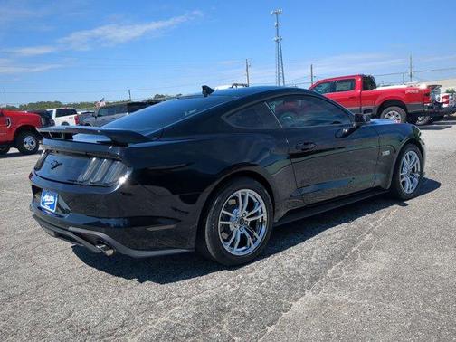 2021 Ford Mustang EcoBoost Premium