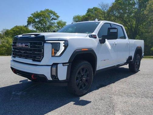 2024 GMC Sierra 2500 AT4