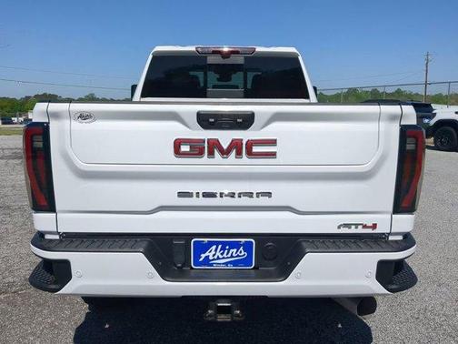 2024 GMC Sierra 2500 AT4