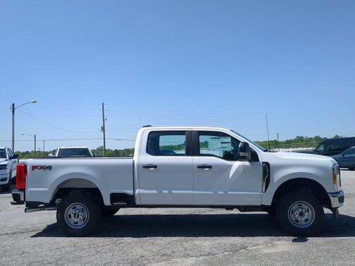 2025 Ford F-250 XL