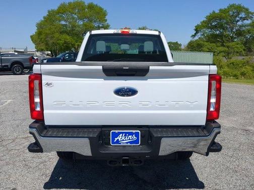2025 Ford F-250 XL