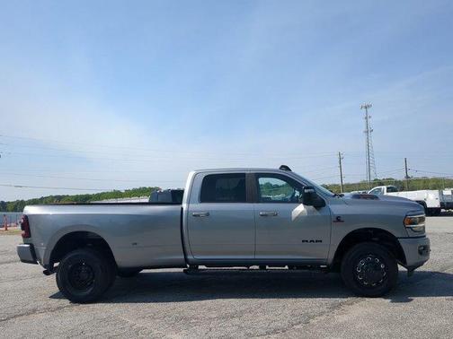 Billet Silver Metallic Clearcoat 2023 RAM 3500 Laramie