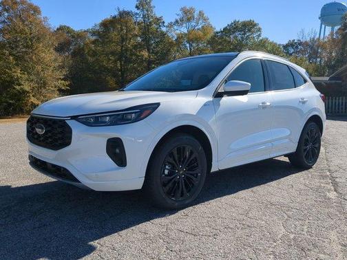 2026 Ford Escape ST-Line Elite