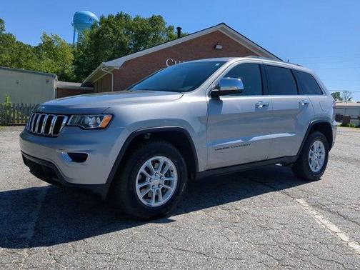2020 Jeep Grand Cherokee Laredo E