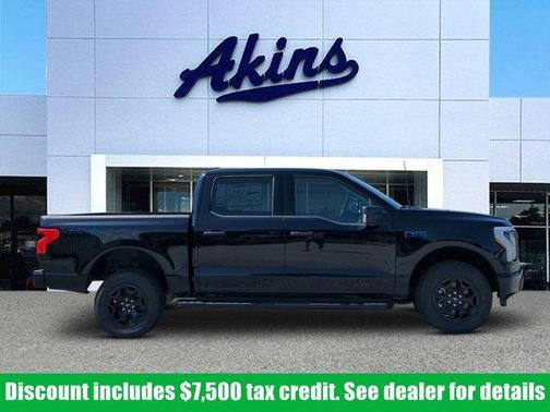 2025 Ford F-150 Lightning XLT