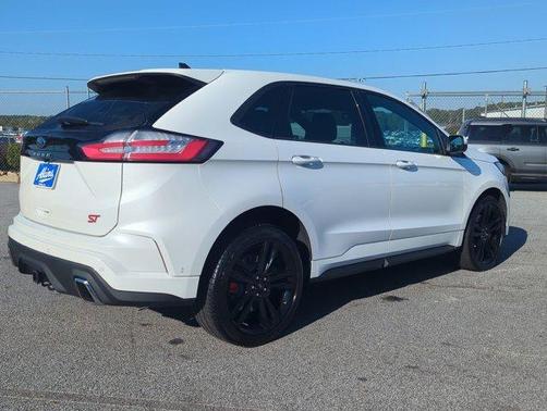 2024 Ford Edge ST