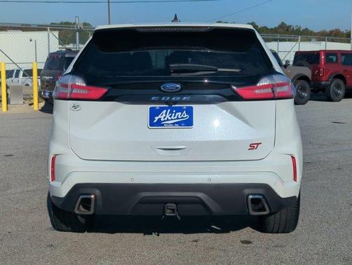 2024 Ford Edge ST