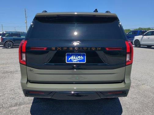 Green 2025 Ford Expedition Tremor