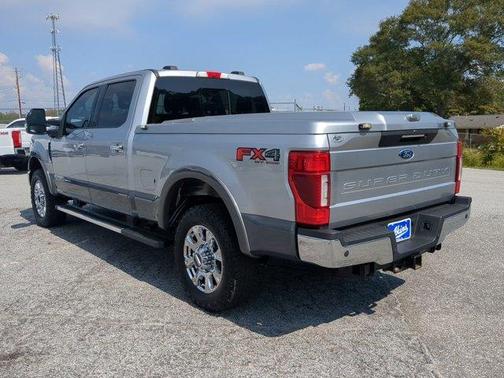 2022 Ford F-350 Lariat Super Duty
