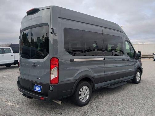 2024 Ford Transit-350 XLT