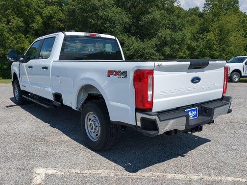 2025 Ford F-250 XL