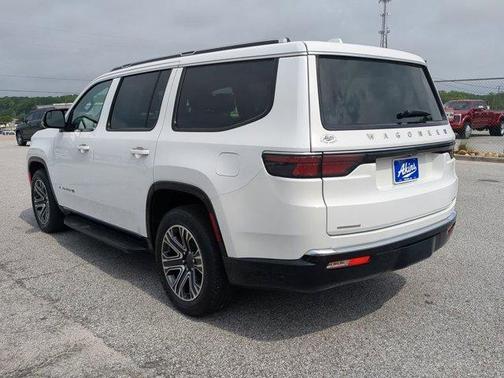 2023 Jeep Wagoneer Series II