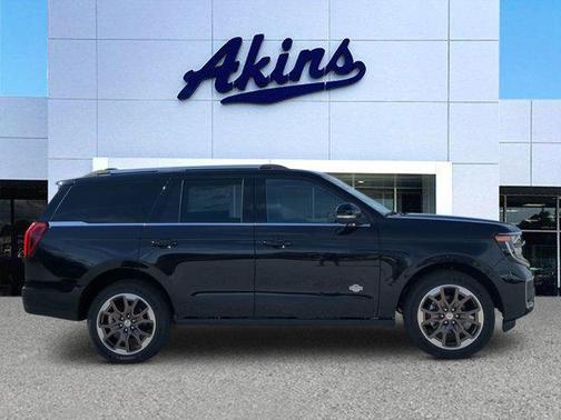 2026 Ford Expedition King Ranch