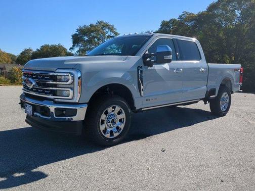 2026 Ford F-350 Lariat Super Duty