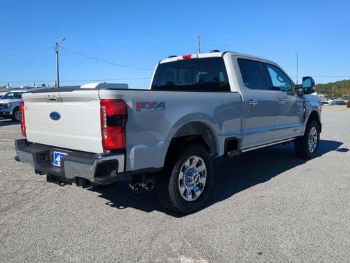 2026 Ford F-350 Lariat Super Duty