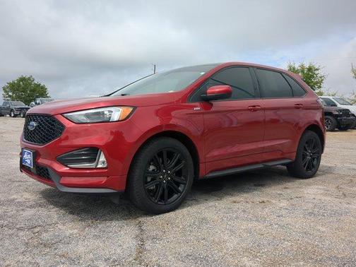 Rapid Red Metallic Tinted Clearcoat 2022 Ford Edge ST-Line