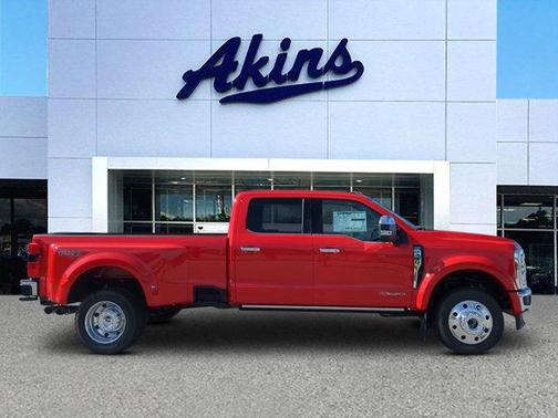 2025 Ford F-450 Lariat