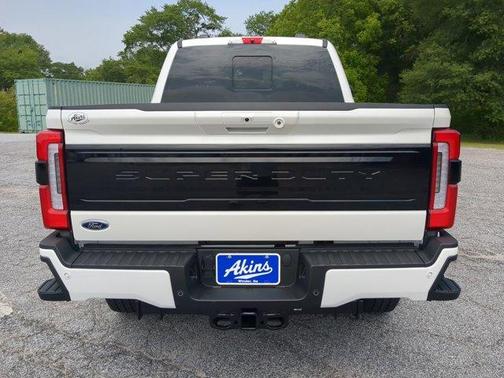 2025 Ford F-250 Platinum