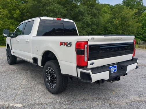 2025 Ford F-250 Platinum