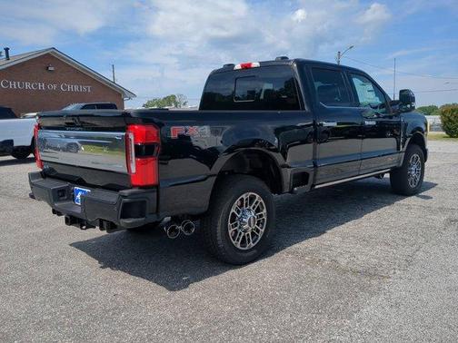 2025 Ford F-250 Platinum