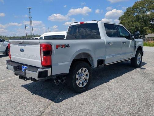 2026 Ford F-350 Lariat Super Duty
