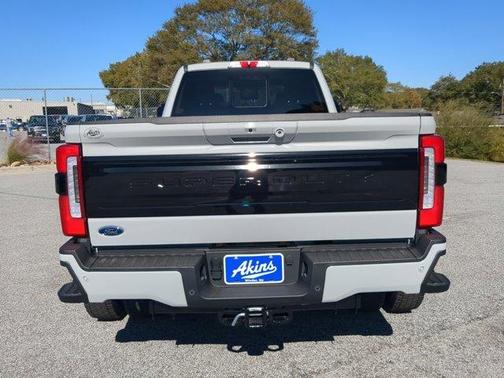 2025 Ford F-450 Platinum
