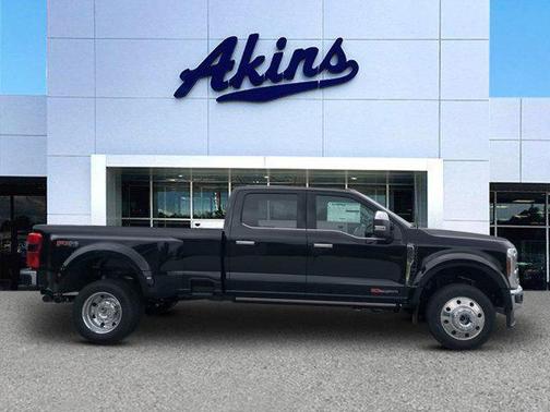 2025 Ford F-450 Lariat