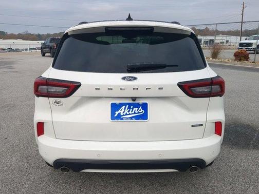 2026 Ford Escape ST-Line Elite