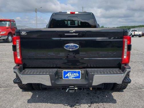 2023 Ford F-450 Lariat